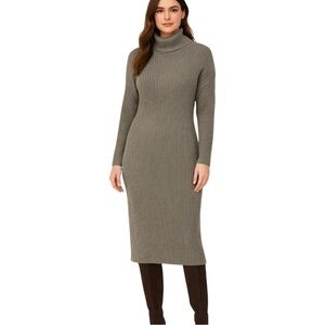 Elegant Gray Midi Turtleneck Dress
